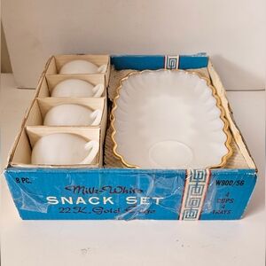 VINTAGE Anchor Hocking Snack Set 22 K.Gold Edge BOX 8 Piece Milk Glass